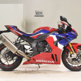 Мотоцикл Honda CBR1000RR с пробегом 8350 km