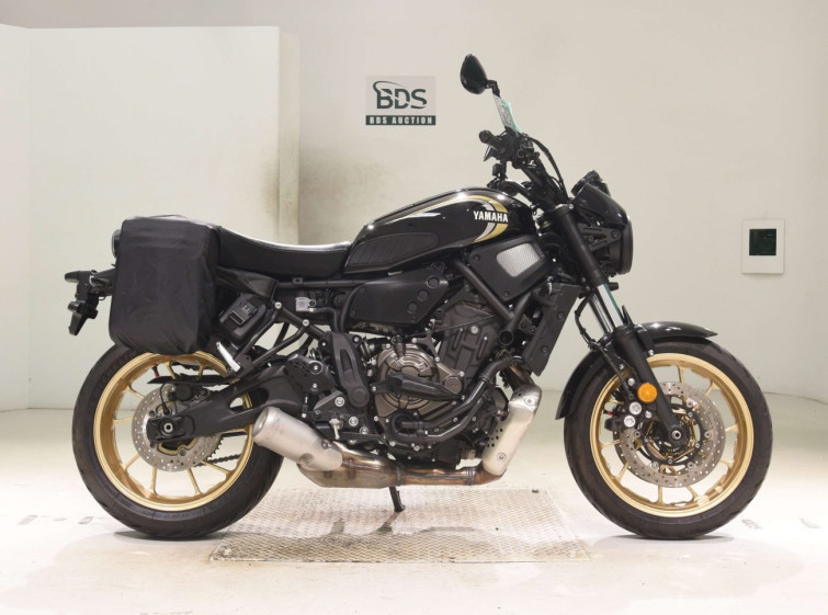 Мотоцикл Yamaha XSR700 з пробігом 8198 km