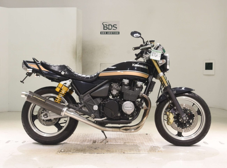 Мотоцикл Kawasaki ZEPHYR400 з пробігом 13833 km