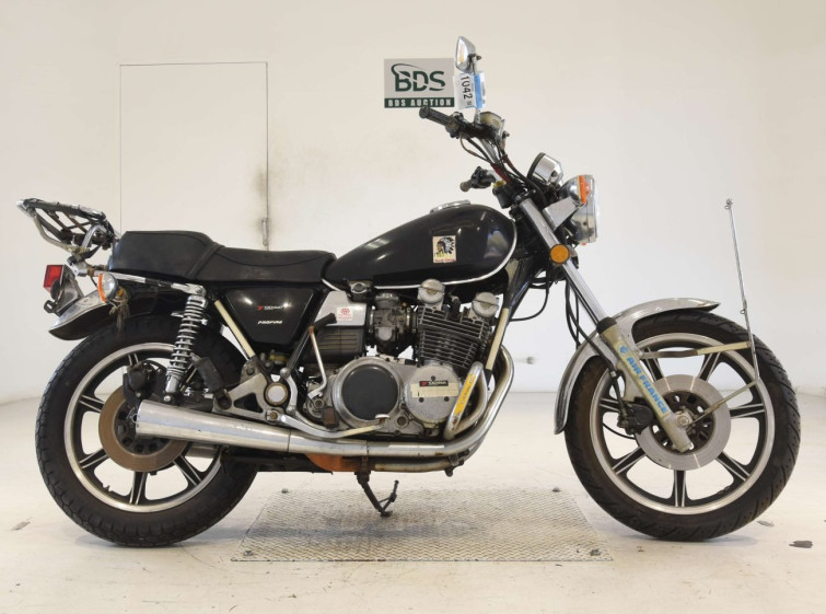 Мотоцикл Yamaha XS750SPL з пробігом 18093 km