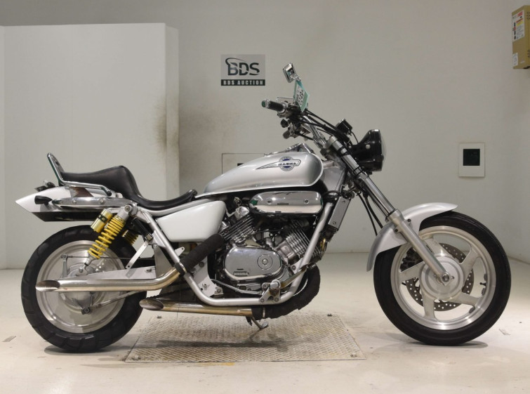 Мотоцикл Honda MAGNA250 с пробегом 20592 km
