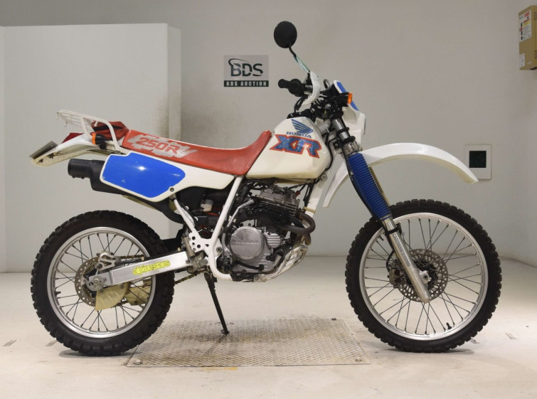 Мотоцикл Honda XR250 с пробегом 23162 km