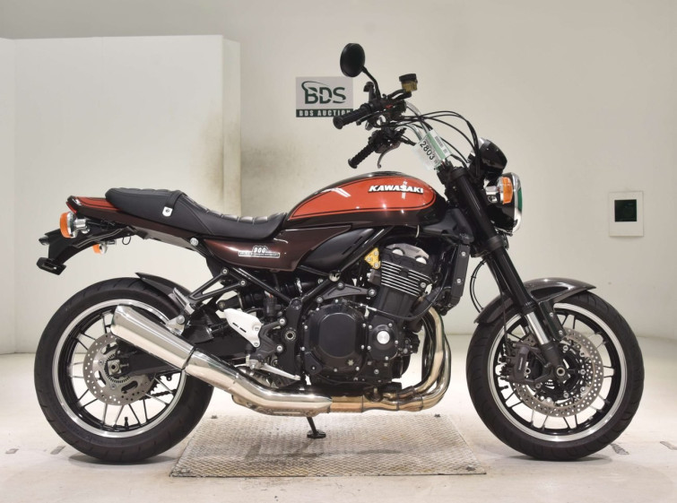 Мотоцикл Kawasaki Z900RS с пробегом 11799 km