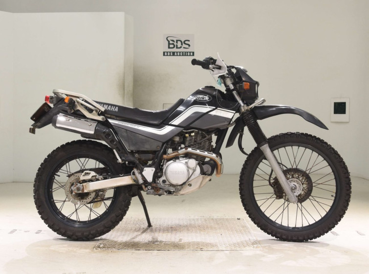 Мотоцикл Yamaha SEROW XT225 с пробегом 47208 km