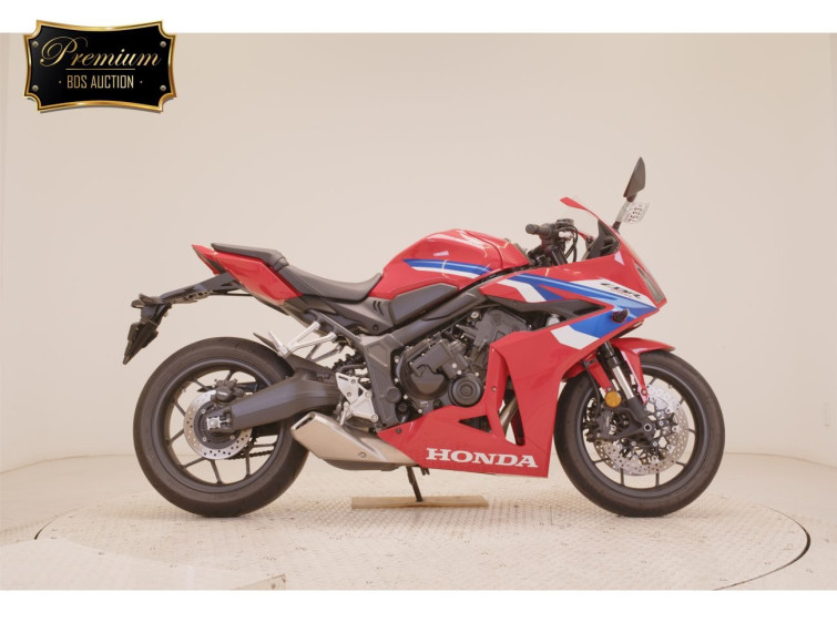 Мотоцикл Honda CBR650R з пробігом 2297 km
