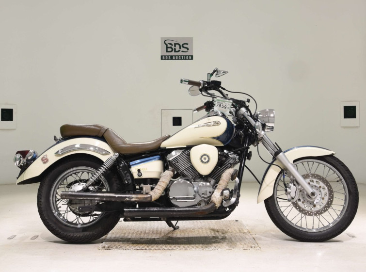 Мотоцикл Yamaha DRAGSTAR XVS250 з пробігом 17879 km