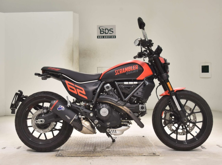 Мотоцикл Ducati SCRAMBLER 803 FULLTHROTTLE с пробегом 2990 km