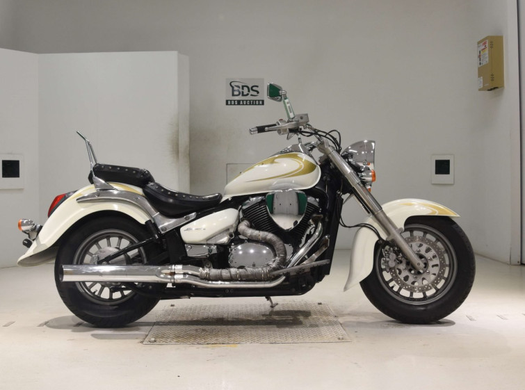 Мотоцикл Suzuki INTRUDER 400 CLASSIC с пробегом 18208 km
