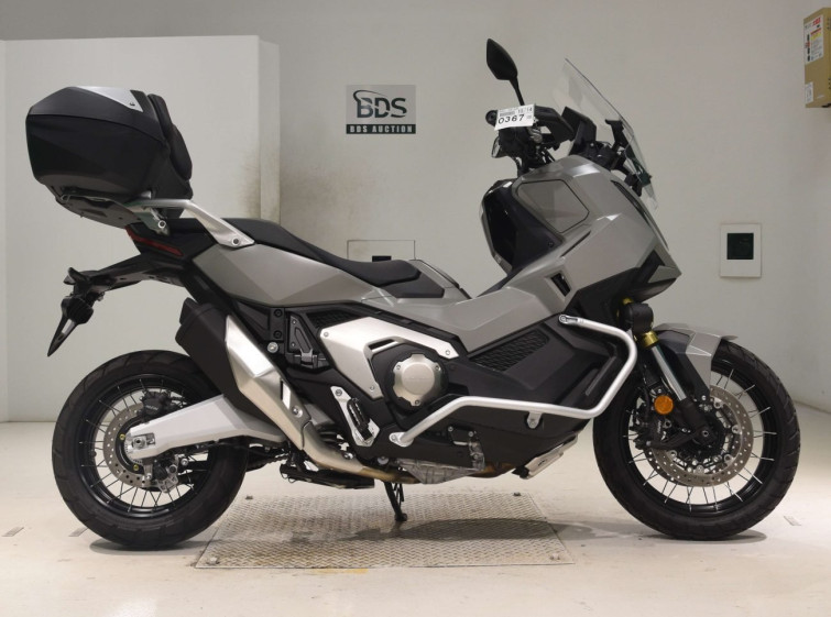 Мотоцикл Honda X-ADV750-2 с пробегом 429 km
