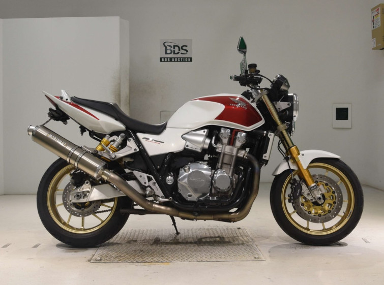 Мотоцикл Honda CB1300SF с пробегом 157787 km