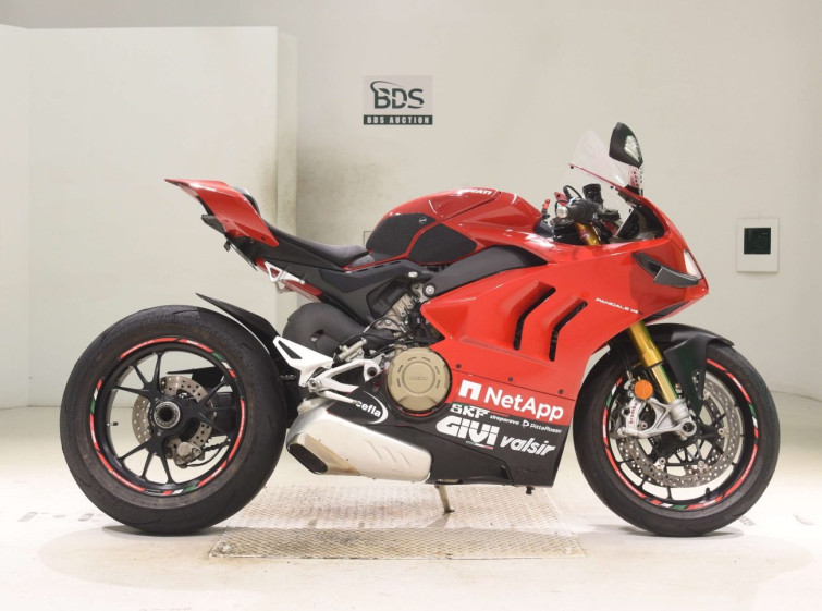 Мотоцикл Ducati PANIGALE V4S з пробігом 3721 km