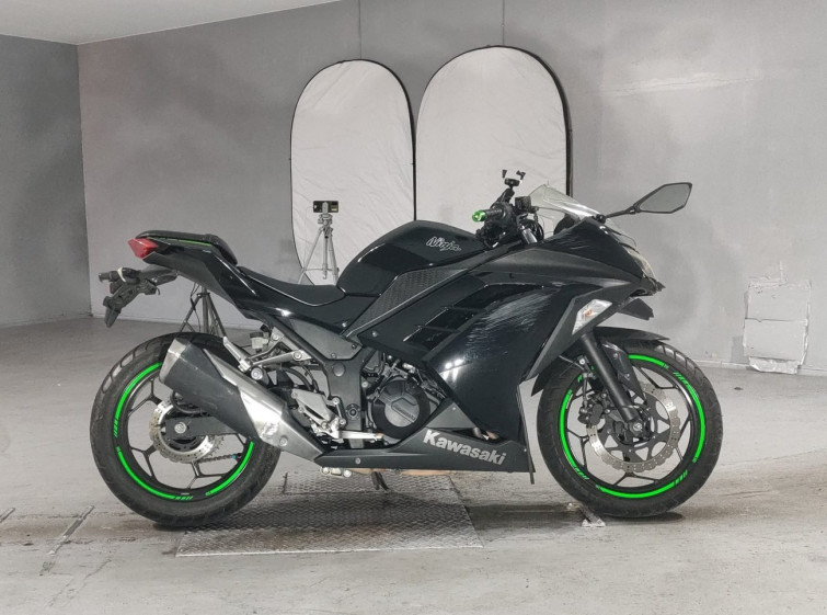 Мотоцикл Kawasaki NINJA250 з пробігом 24153 km