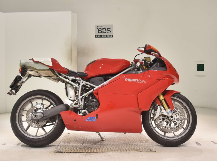 Мотоцикл Ducati 999S с пробегом 6909 km