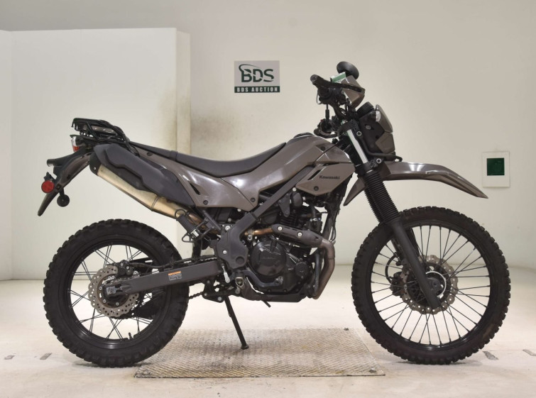 Мотоцикл Kawasaki KLX150L с пробегом 9675 km