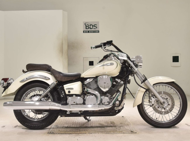 Мотоцикл Yamaha DRAGSTAR XVS250 з пробігом 6842 km