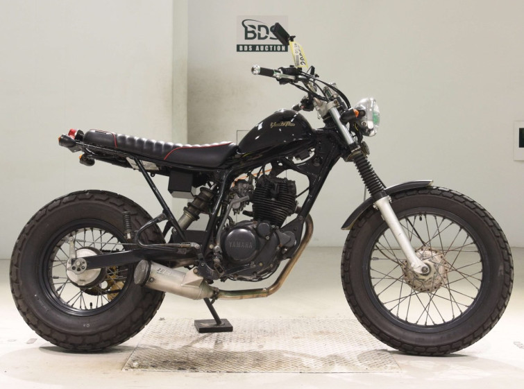 Мотоцикл Yamaha TW200 с пробегом 1990 km