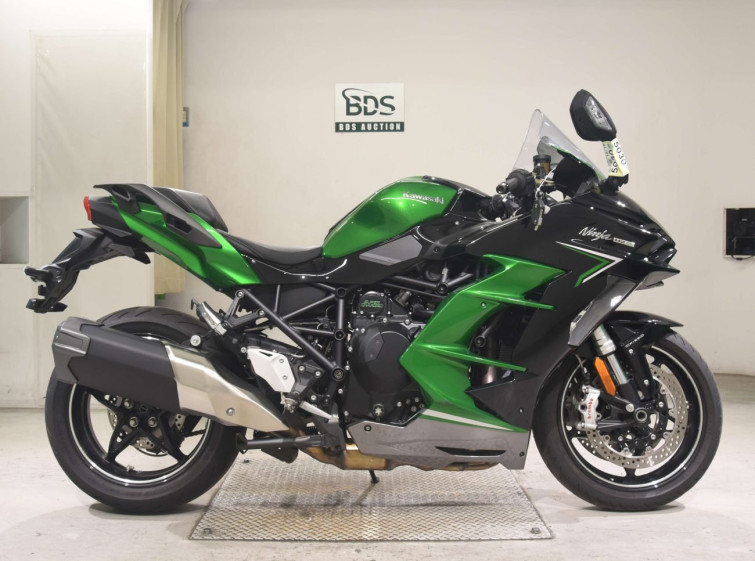 Мотоцикл Kawasaki NINJA H2 SX SE с пробегом 5226 km