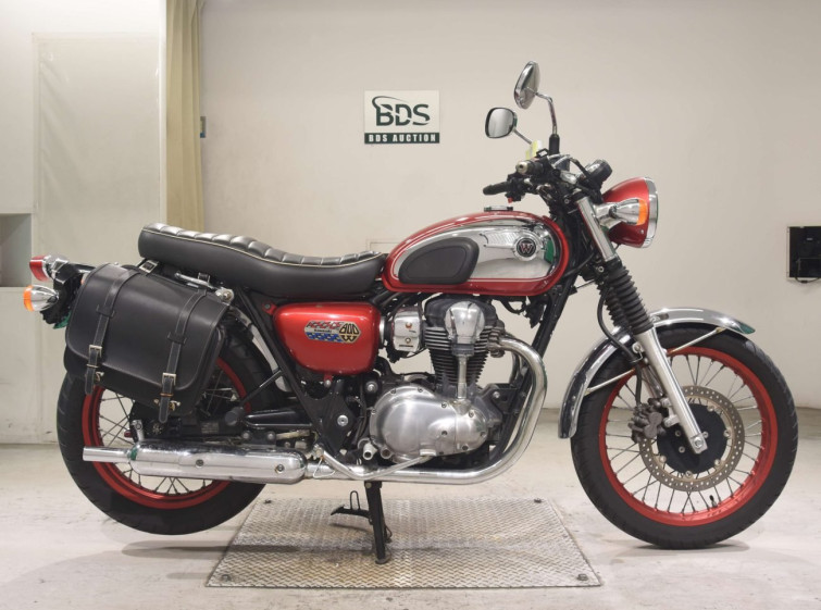 Мотоцикл Kawasaki W800 с пробегом 24639 km