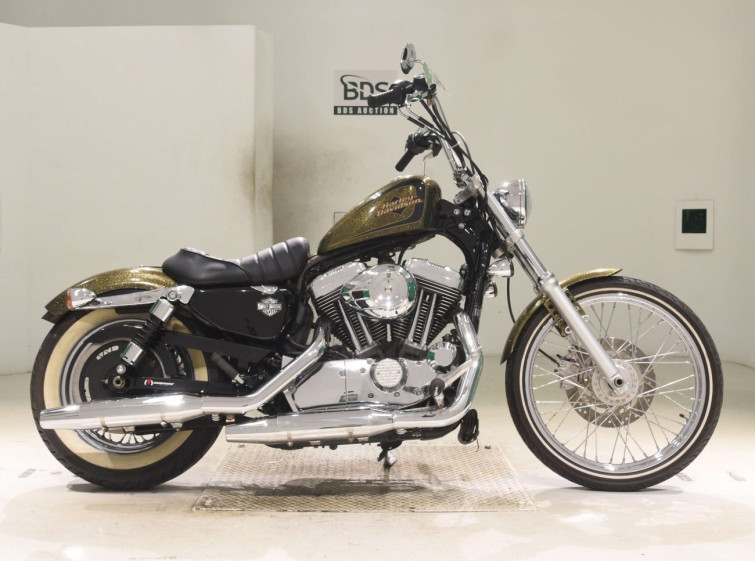 Мотоцикл HD SPORTSTER SEVENTY-TWO XL1200V с пробегом 23376 km