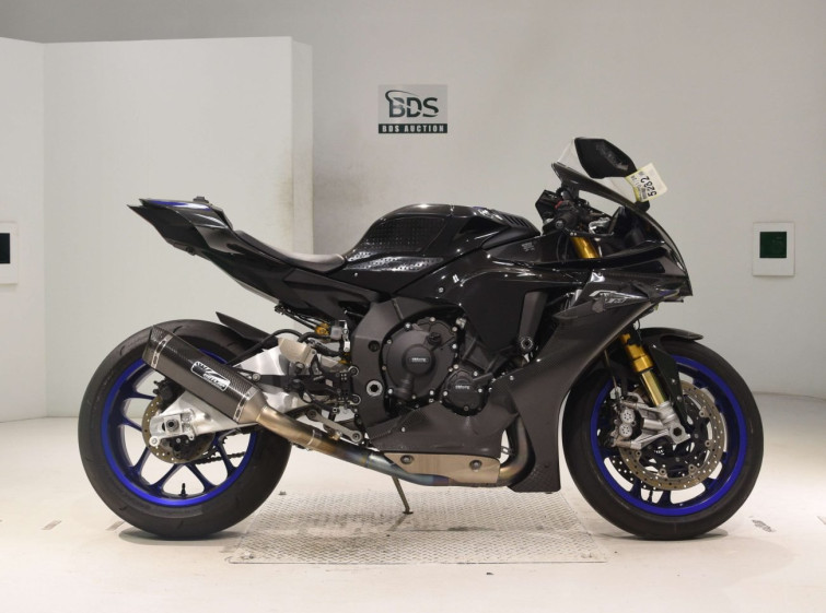 Мотоцикл Yamaha YZF-R1M з пробігом 13582 km