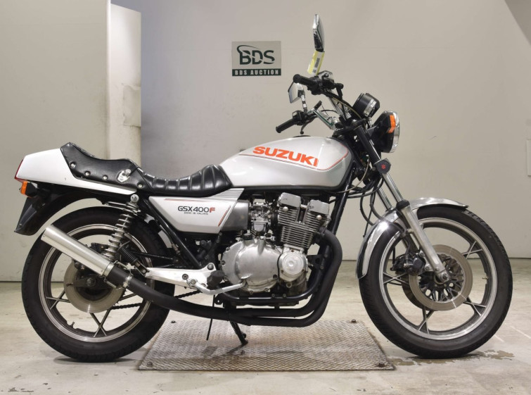 Мотоцикл Kawasaki GSX400F с пробегом 49616 km