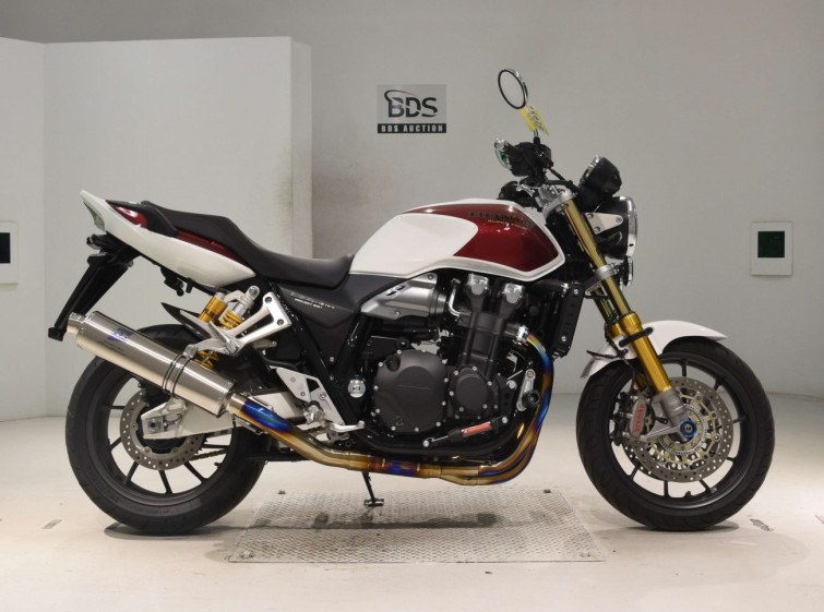 Мотоцикл Honda CB1300SF с пробегом 6854 km