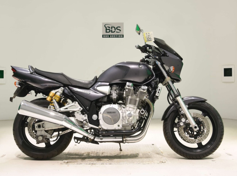 Мотоцикл Yamaha XJR1300 з пробігом 20172 km