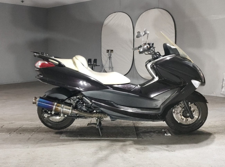 Мотоцикл Yamaha MAJESTY250 з пробігом 40241 km