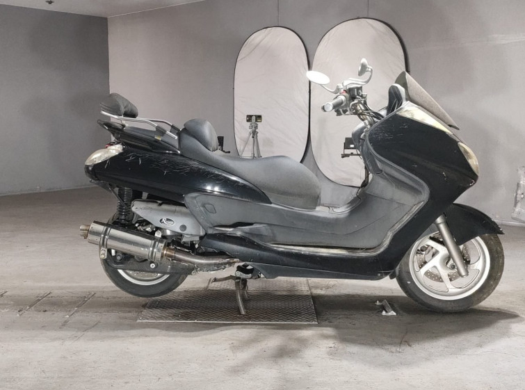 Мотоцикл Yamaha MAJESTY250 з пробігом 30527 km