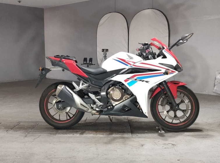 Мотоцикл Honda CBR400R з пробігом 54488 km