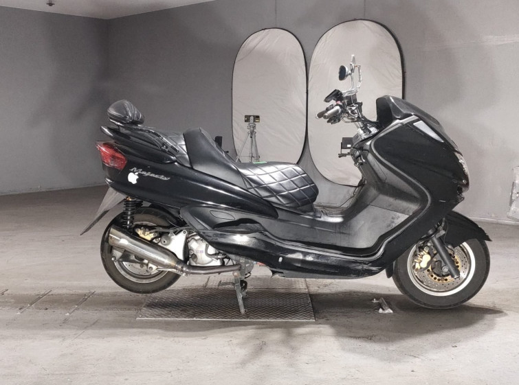 Мотоцикл Yamaha MAJESTY250 з пробігом 48042 km