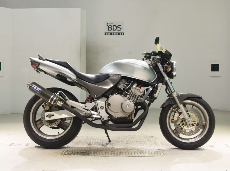 Мотоцикл Honda HORNET CB250F з пробігом 20496 km