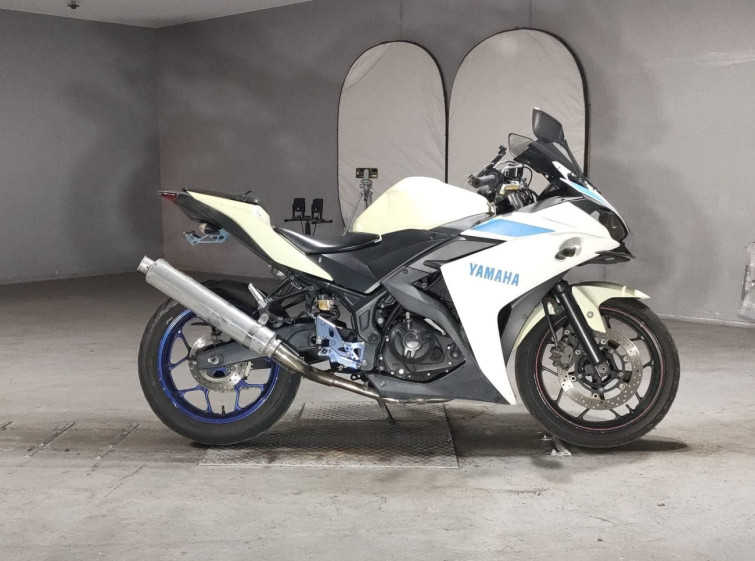 Мотоцикл Yamaha YZF-R25 з пробігом 53374 km