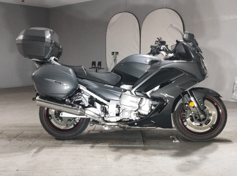 Мотоцикл Yamaha FJR1300AS з пробігом 28820 km