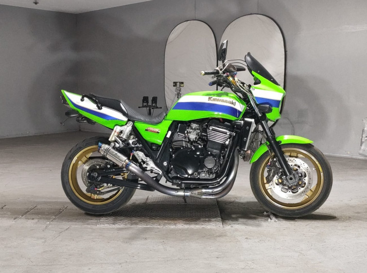 Мотоцикл Kawasaki ZRX1200R з пробігом 10579 km