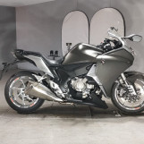 Мотоцикл Honda VFR1200FD с пробегом 41895 km