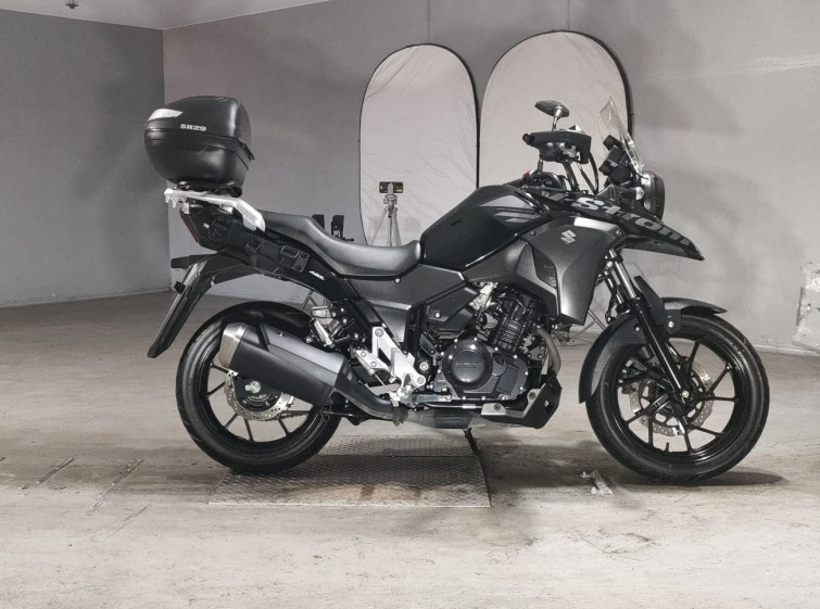 Мотоцикл Suzuki V-STROM DL250 з пробігом 13553 km