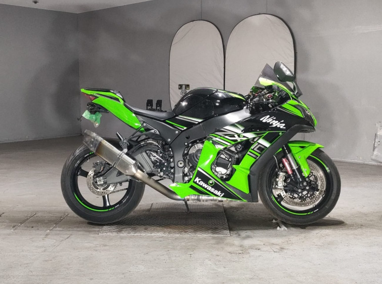 Мотоцикл Kawasaki NINJA ZX-10R с пробегом 33498 km