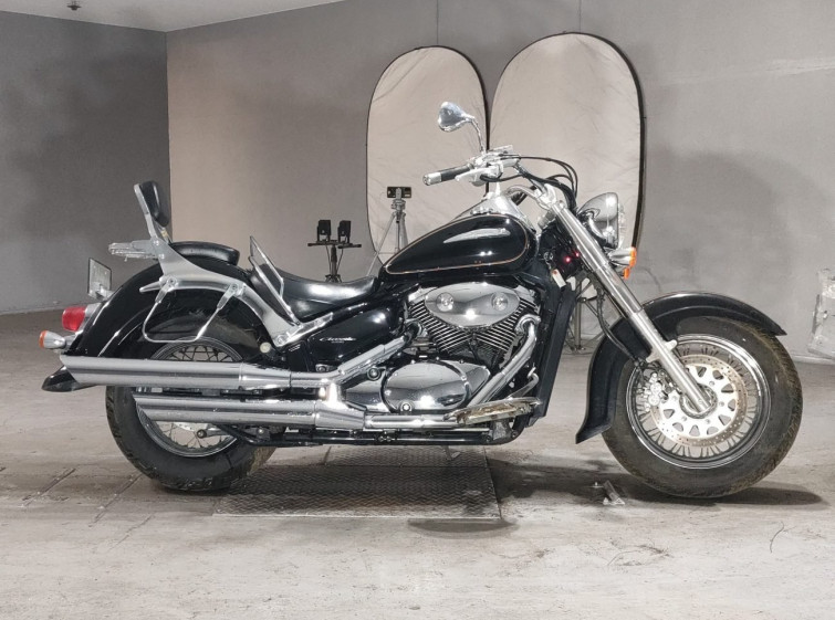 Мотоцикл Suzuki INTRUDER 400 CLASSIC с пробегом 5870 km