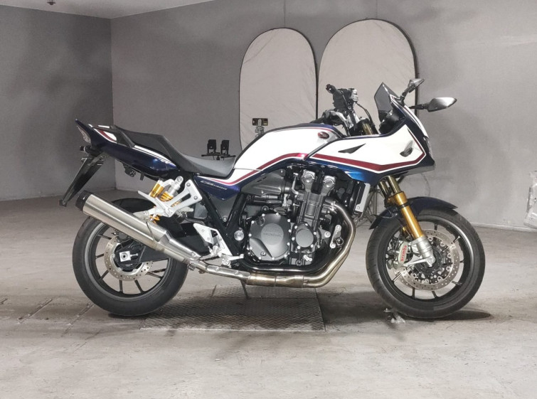 Мотоцикл Honda CB1300SF BOLDOR с пробегом 1988 km