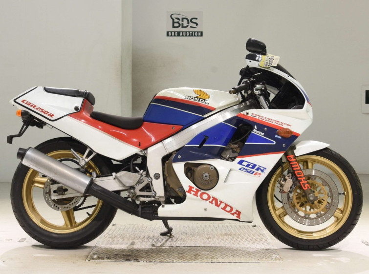 Мотоцикл Honda CBR250R з пробігом 27292 km