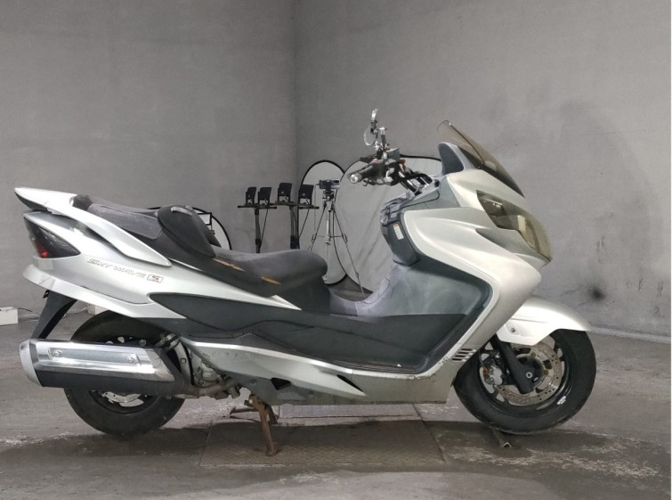 Мотоцикл Suzuki SKYWAVE 250S с пробегом 25641 km