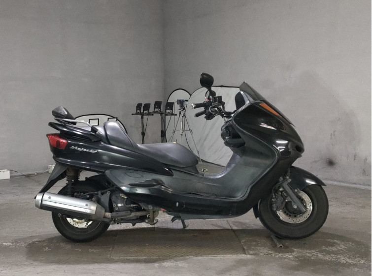 Мотоцикл Yamaha MAJESTY250 с пробегом 20516 km