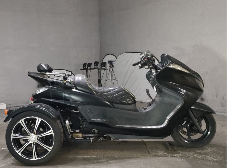 Мотоцикл Yamaha MAJESTY250 с пробегом 15687 km