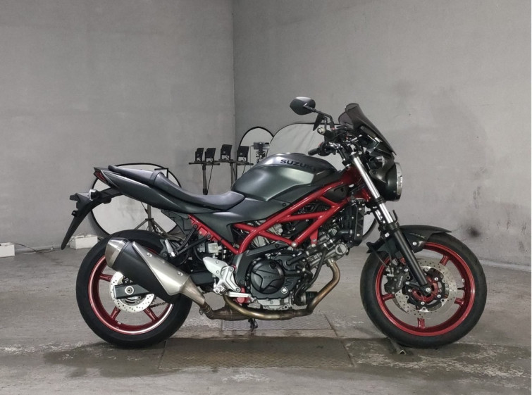 Мотоцикл Suzuki SV650 с пробегом 9211 km