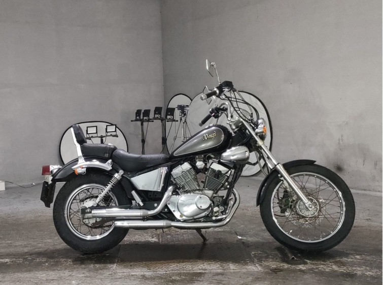 Мотоцикл Yamaha VIRAGO XV250 з пробігом 13824 km
