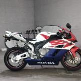 Мотоцикл Honda CBR1000RR с пробегом 24461 km
