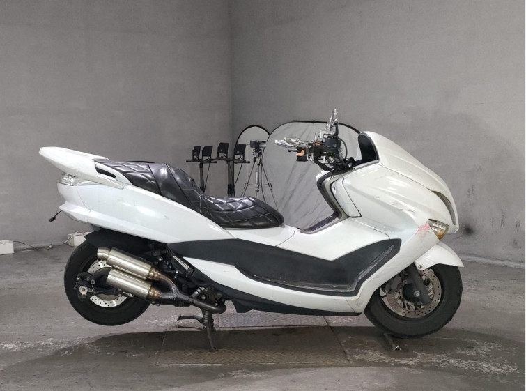 Мотоцикл Yamaha MAJESTY250 с пробегом 31999 km