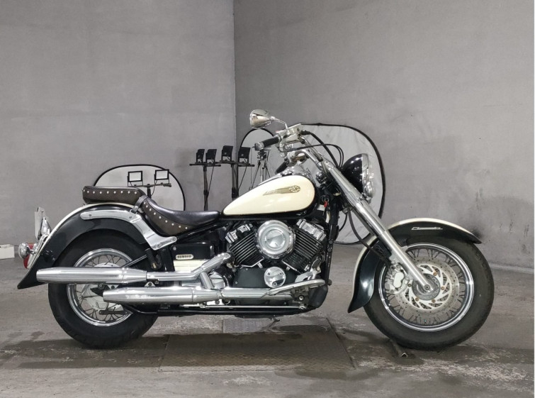 Мотоцикл Yamaha DRAGSTAR XVS400 CLASSIC з пробігом 9731 km