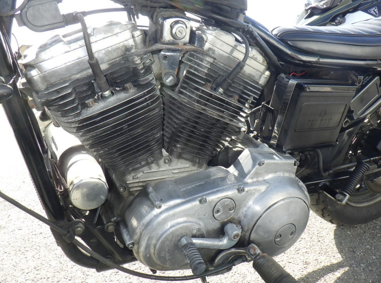 Мотоцикл HD SPORTSTER HUGGER XLH883 з пробігом 27583 km